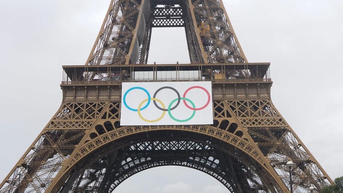 Parade sur la Seine, karaoké géant, fête des volontaires… Un an après les JO, Paris sort le grand jeu