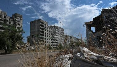 au moins 25 morts dans des frappes russes nocturnes, dont 17 contre une colonie pénitentiaire – Libération