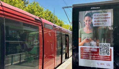 La métropole de Clermont-Ferrand offre des premiers chapitres de livres aux passagers de ses bus et tramways