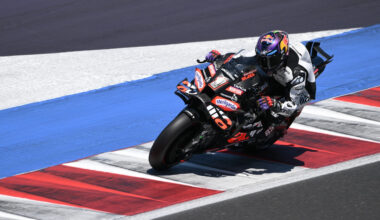 Martín en piste sur une MotoGP™ à Misano