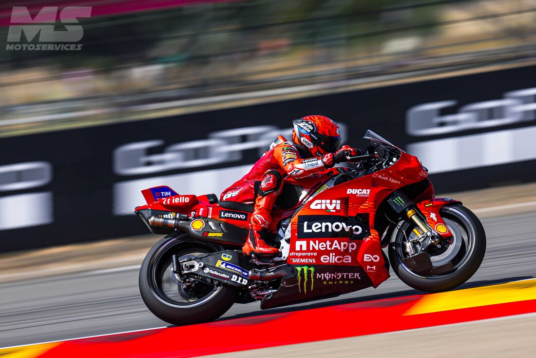 Déjà champion dit-on... Erreur amigos... Photo MotoGP