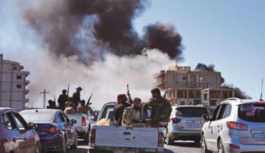 Violences sectaires, bombardements israéliens... En Syrie, le nouveau pouvoir déjà confronté au risque d’implosion