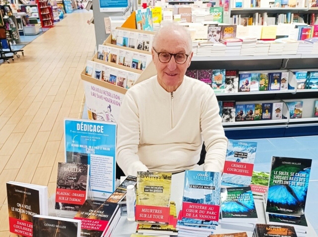cet écrivain très prolifique installé près de Toulouse publie son nouveau polar à l’intrigue musclée