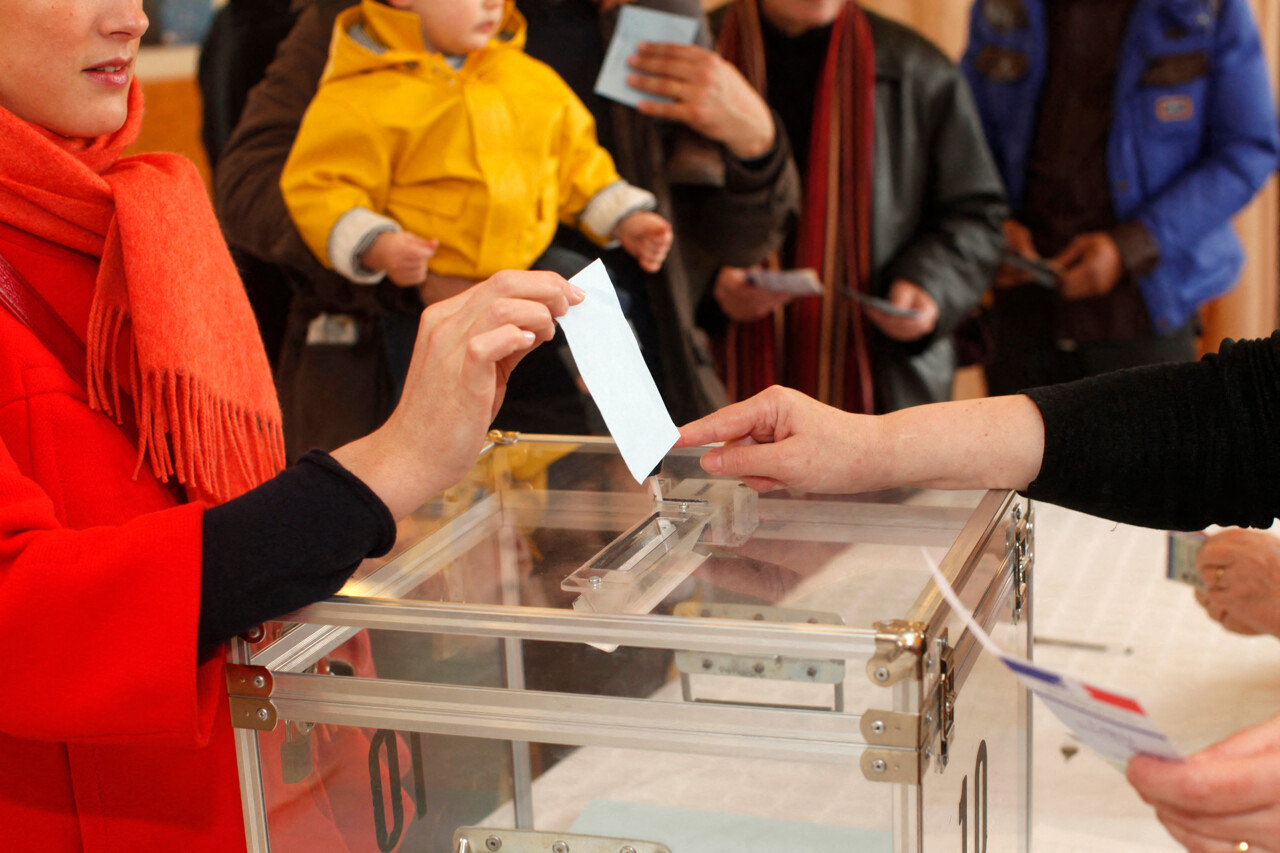 À Paris, le Parlement adopte définitivement la réforme du scrutin municipal