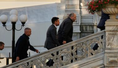 les pourparlers entre Russes et Ukrainiens ont débuté à Istanbul
