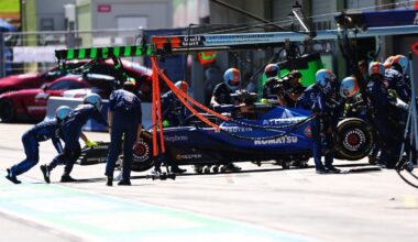 Troisième abandon consécutif pour Albon : "Ça m'inquiète un peu"