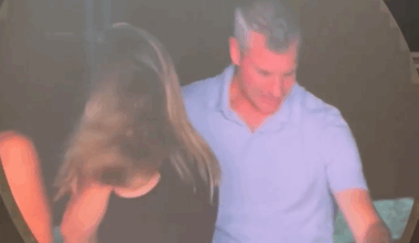 Andy Byron, le PDG surpris avec une autre femme au concert de Coldplay, a démissionné, annonce Astronomer