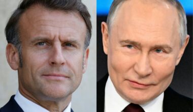 Emmanuel Macron (g) et Vladimir Poutine, sur un combo d