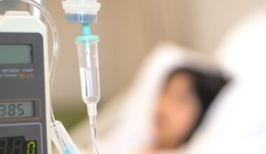 À 11 ans, elle se plaint d'avoir mal à la jambe, ses parents pensent à des douleurs de croissance, elle souffre en réalité d'un cancer rare