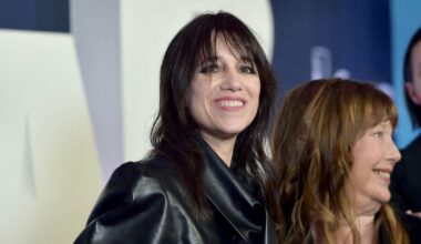 Charlotte Gainsbourg et ses enfants réunis pour une folle destination cet été, Jo a bien grandi !