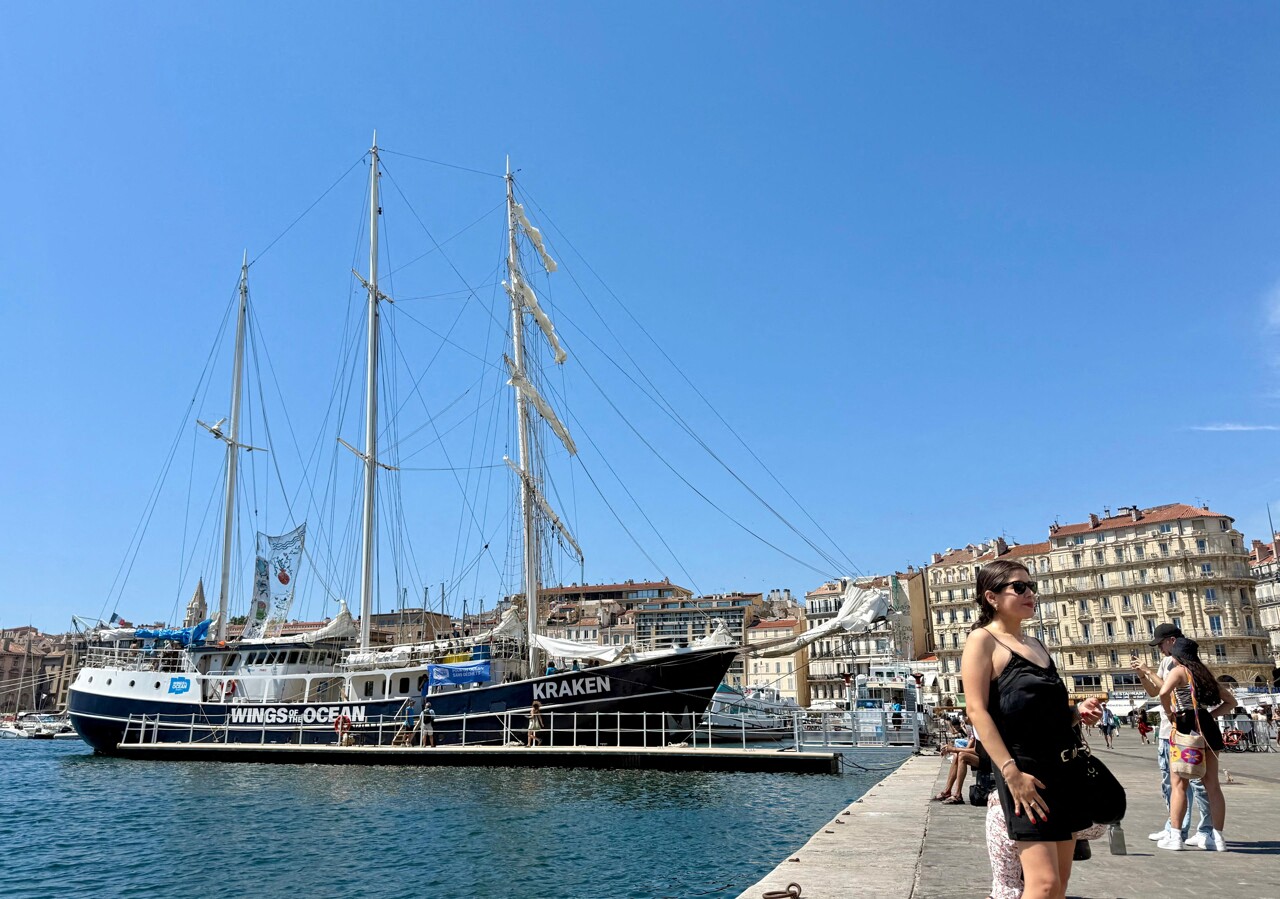 C'est quoi ce superbe bateau dans le port de Marseille ? Des visites gratuites à bord