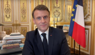 Conversation en direct sur les réseaux sociaux au sujet de la situation en Ukraine et de la sécurité de l'Europe.