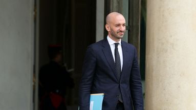 À l'instar de Benjamin Haddad, le gouvernement sceptique sur le nouvel accord commercial UE-États-Unis.