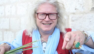 Line Renaud fête son anniversaire, Pierre-Jean C ...