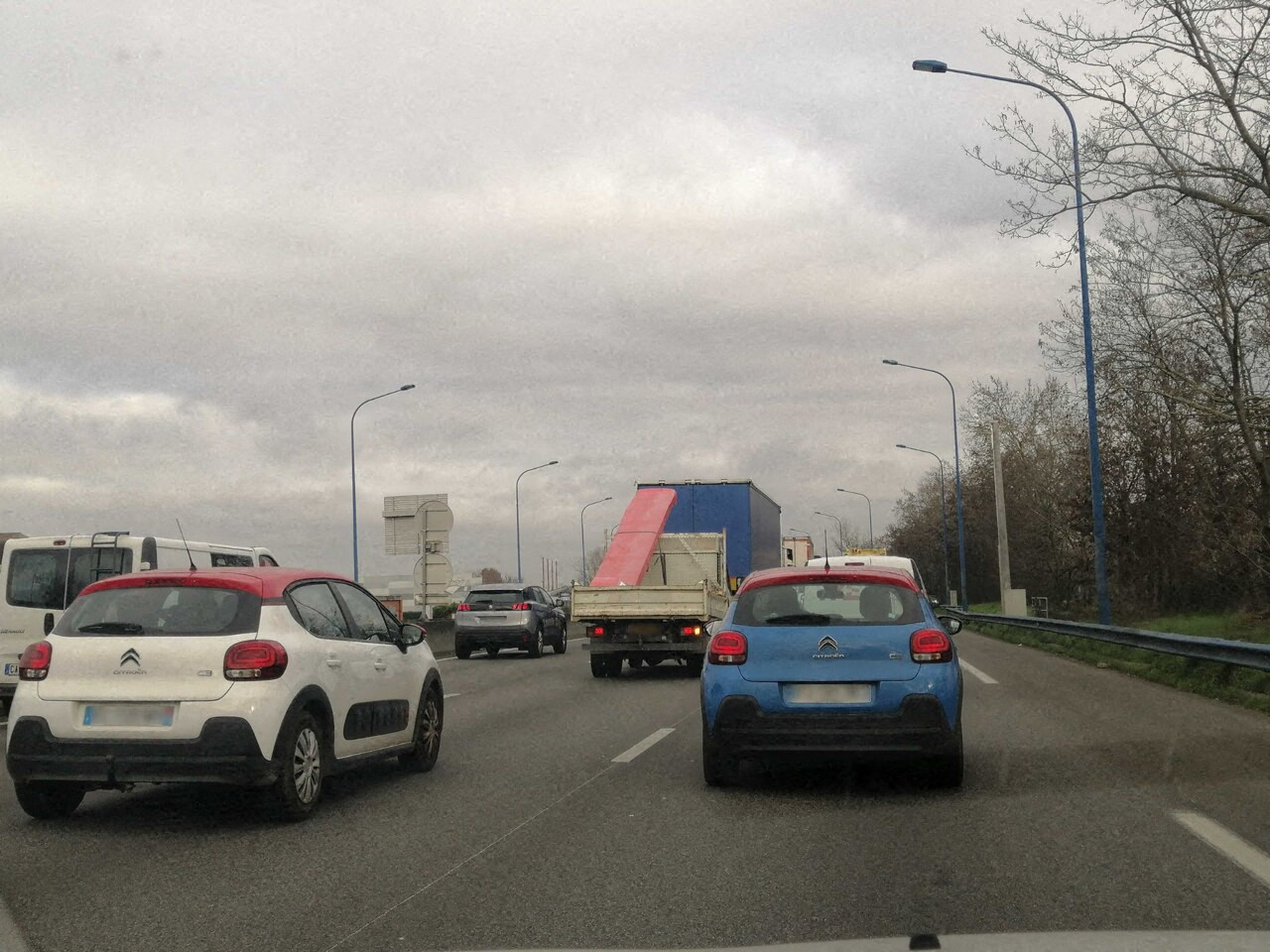 Un bouchon s'est formé sur 7 km au sud de Toulouse après un accident sur une autoroute