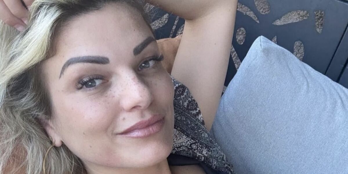 Coralie (Mariés au premier regard) évoque un choix esthétique sur son visage qu'elle regrette et répond aux critiques