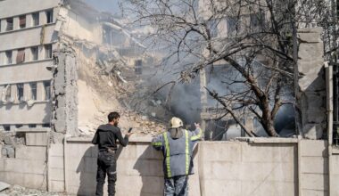 En réponse à des affrontements entre druzes et troupes syriennes, Israël bombarde Damas