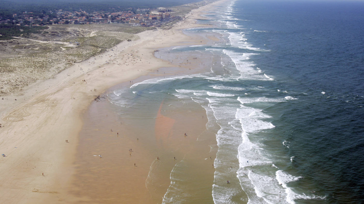 La préfecture de Nouvelle-Aquitaine a placé quatre départements en alerte « maximale » pour la baignade en raison des « baïnes », ce 20 et 21 juillet 2025.
