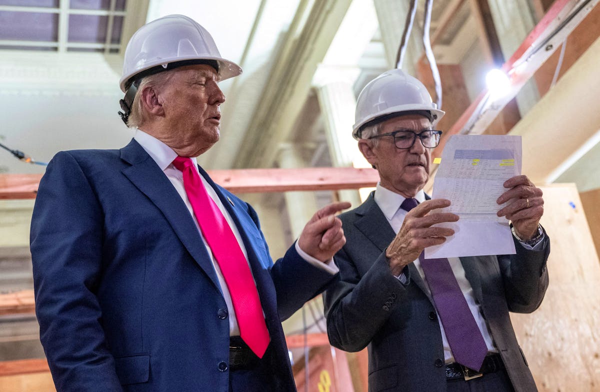 Donald Trump s’est même fendu la semaine dernière d’une visite surprise du chantier de rénovation du siège de la Fed à Washington, jugé trop coûteux. Ici il tente de destabiliser Jerome Powell.