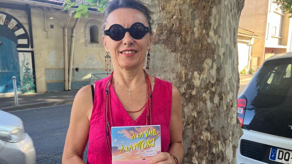 Calouan présente à Des livres la nuit