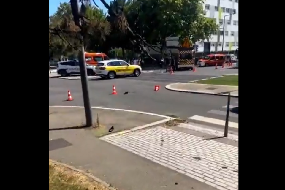Sur le trottoir où Kilyan a perdu la vie, le père espère voir des fleurs et des bougies pour se souvenir de son fils, « au mauvais endroit, au mauvais moment ».