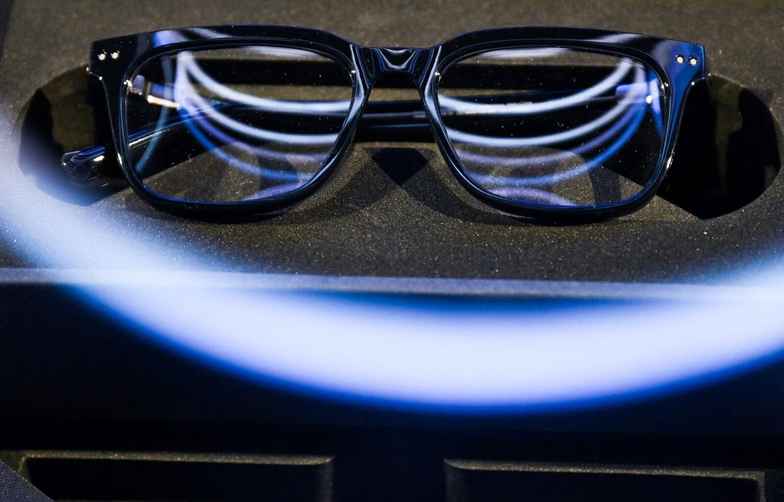 ZOOM Meta au capital d'EssilorLuxottica: l'action bondit de plus de 5% - 09/07/2025 à 10:41
