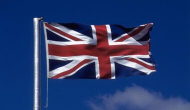 Une collégienne exclue parce qu’elle portait une robe aux couleurs du drapeau