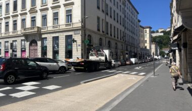 ZTL à Lyon. Des bouchons monstres agacent les automobilistes à Bellecour : "C'est l'anarchie"