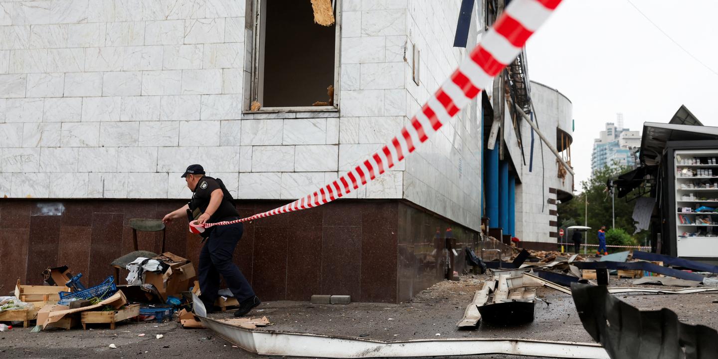 un mort et deux blessés dans des frappes russes sur Kiev