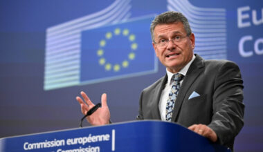 Droits de douane: l'UE veut négocier mais s'impatiente face à Trump - 14/07/2025 à 16:36