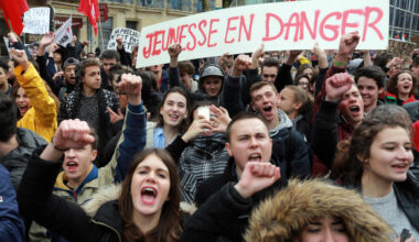 Les jeunes Européens perdent confiance dans la démocratie, selon une étude