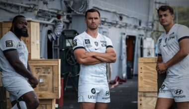 Toulon dévoile son maillot extérieur inspiré du Porte-avions Charles de Gaulle