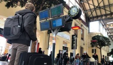 d'importantes perturbations sur l'axe TGV Sud-Est en raison d'une panne électrique