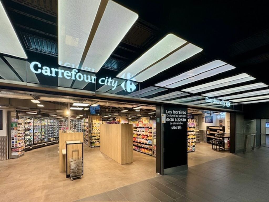 RATP. C'est quoi ce nouveau concept lancé par Carrefour et Columbus Café dans une gare RER à Paris ?