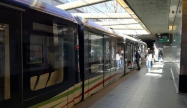 pas de climatisation dans les futures rames du métro lillois, les usagers en colère