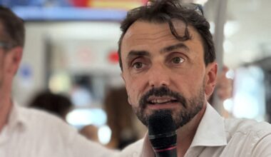 Canicule à Lyon. Le maire Grégory Doucet prend des mesures face à la chaleur extrême