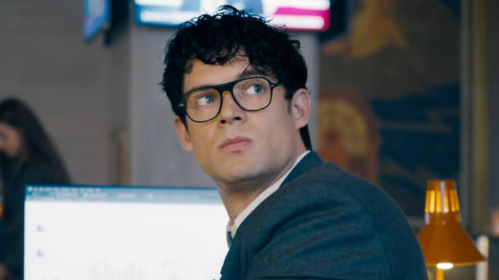 Le mystère des lunettes de Clark Kent enfin percé.