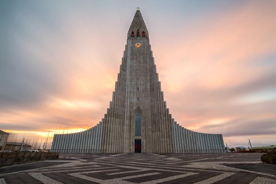 L'église de Hallgrímskirkja, à Reykjavik (Crédit : Getty Images)