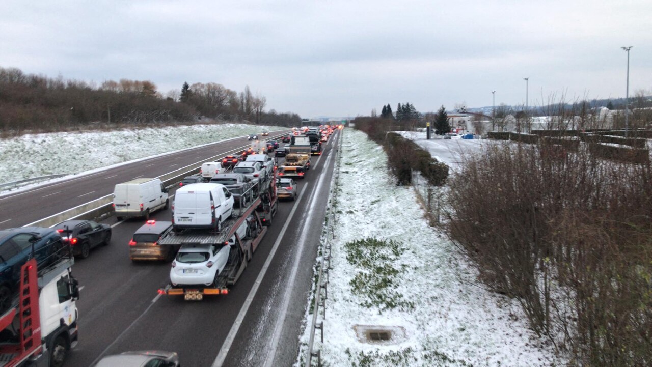 un plan d'urgence déployé, la vitesse abaissée sur les routes