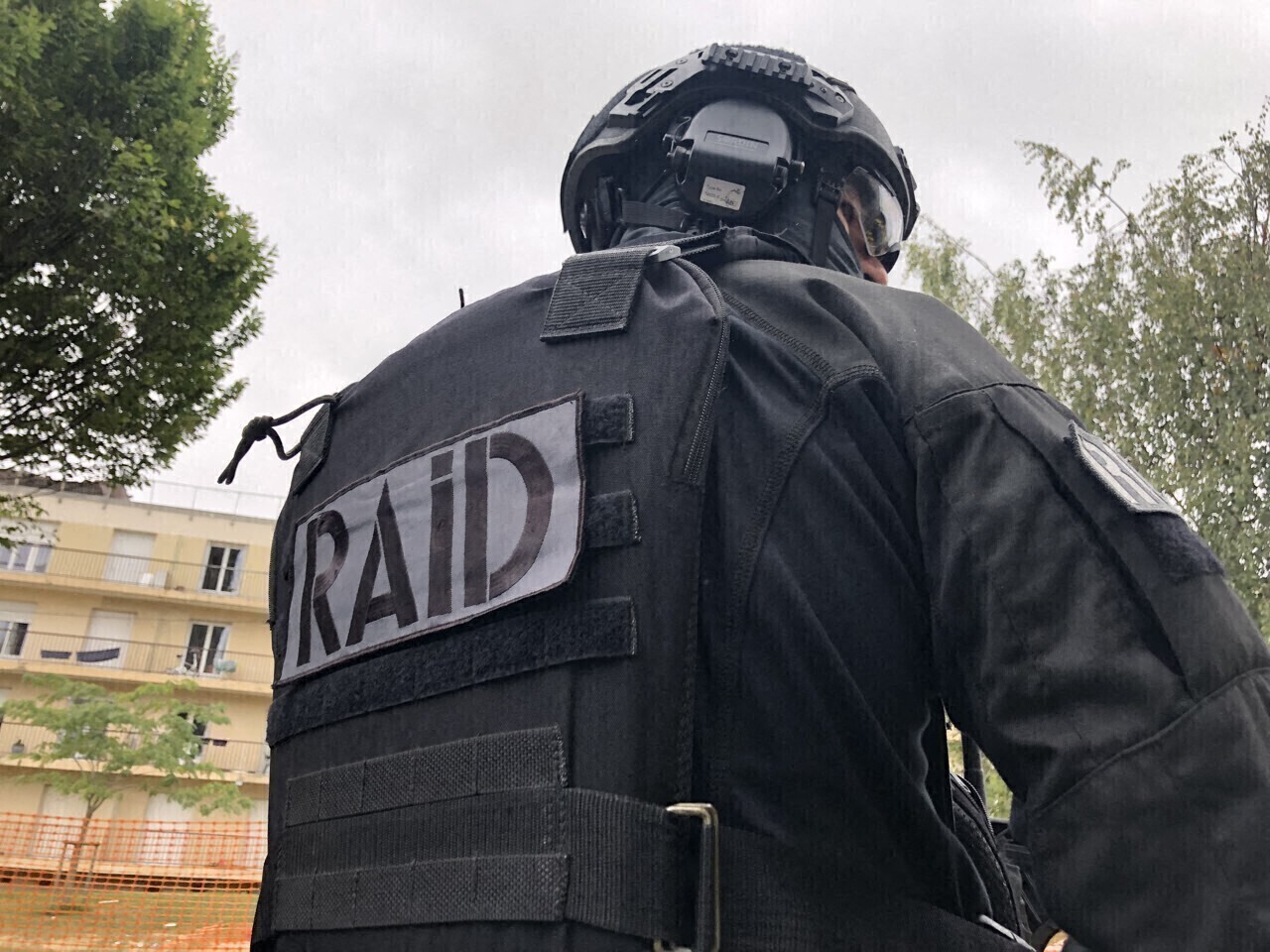 le Raid arrête un gendarme après des violences intrafamiliales