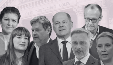 Sarah Wagenknecht, Heidi Reichinnek, Robert Habeck, Olaf Scholz, Christian Lindner, Friedrich Merz, Alice Weidel (de gauche à droite) - Crédits : Wikipedia CC BY-SA 4.0