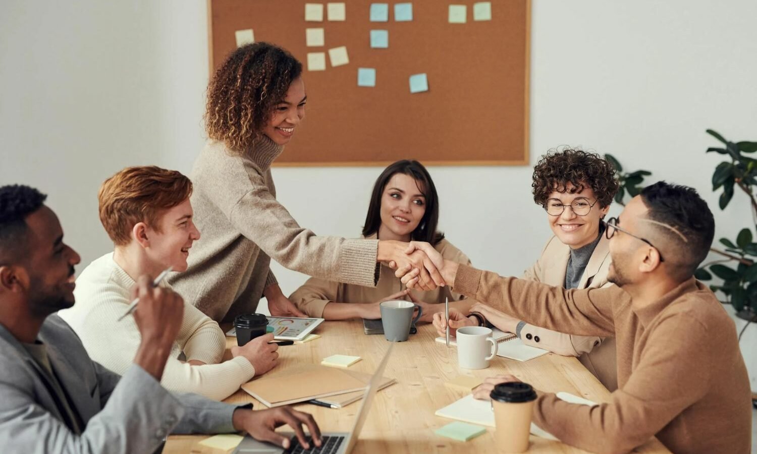 ses salariés veulent désormais travailler 7 jours sur 7 !