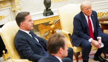 Trump promet des livraisons d’armes via l’Otan et fixe un ultimatum de 50 jours à la Russie pour un accord de paix
