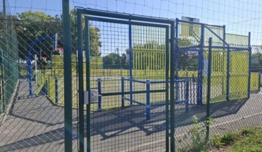 mais qui a volé la porte du city-stade ?
