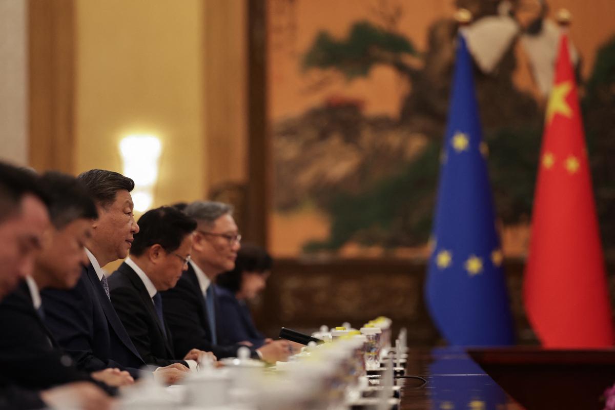 Ukraine, terres rares, climat… Les dossiers brûlants avant le sommet entre l’UE et la Chine