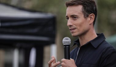 clash entre François-Xavier Bellamy et Hugo Clément sur fond de loi Duplomb