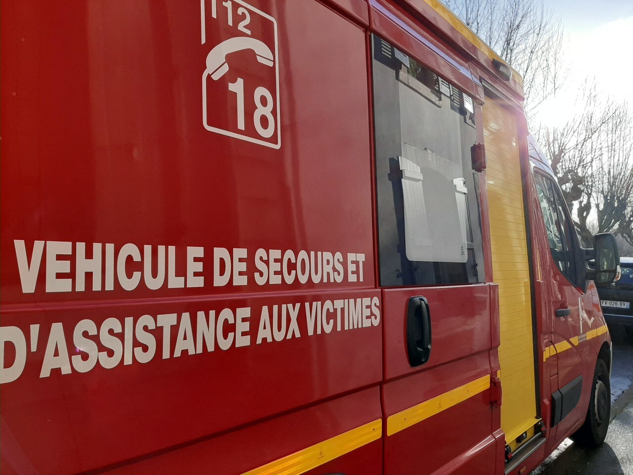 Grenoble. Un motard percute violemment une voiture, sa jambe coupée dans l'accident