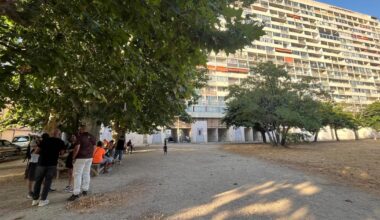 des habitants d’une cité à Marseille font le guet contre l’installation d’un point de deal
