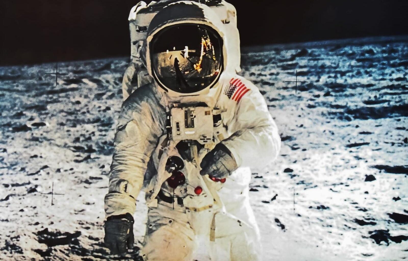 “Apollo 11 : Les fichiers oubliés”, une reconstitution méticuleuse du voyage lunaire - Télérama