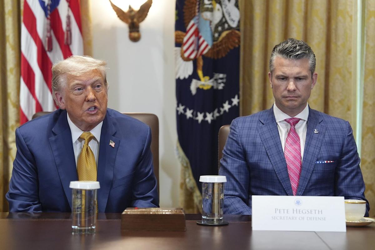 Trump mécontent de la décision du Pentagone de cesser les livraisons d'armes